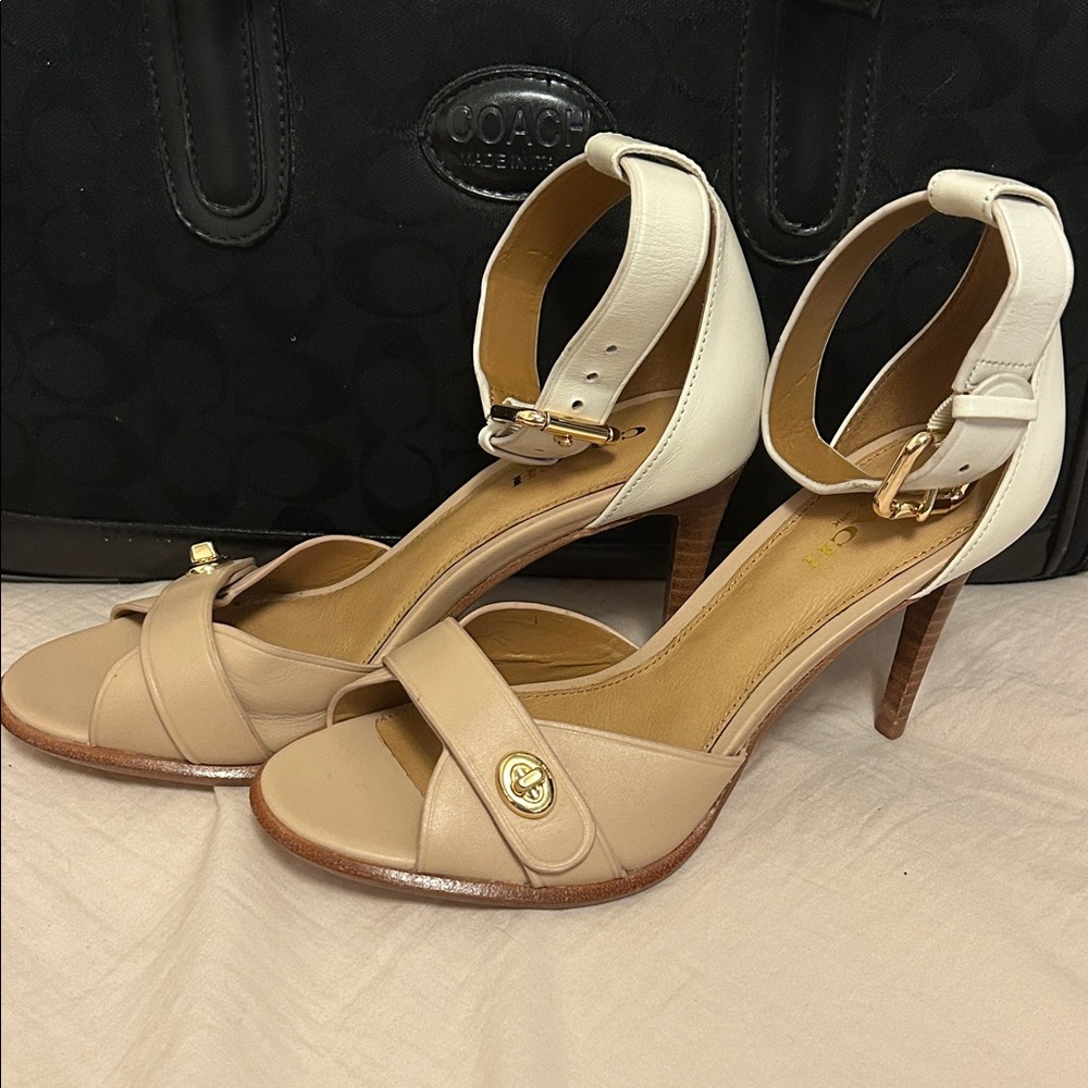 Coach Kathleen sandals